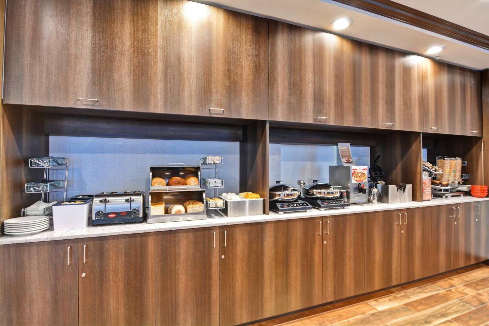 Towneplace Suites By Marriott Bridgewater Branchburg Bagian luar foto