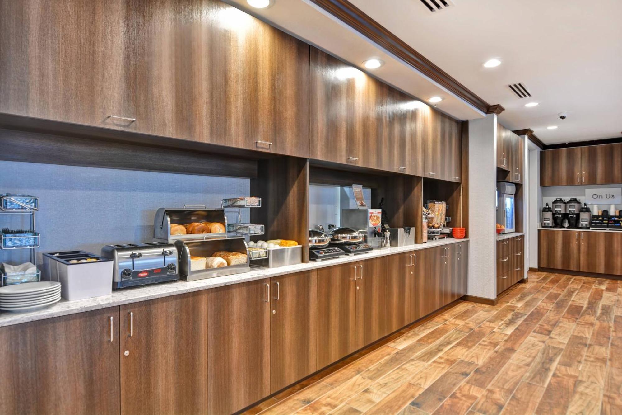 Towneplace Suites By Marriott Bridgewater Branchburg Bagian luar foto