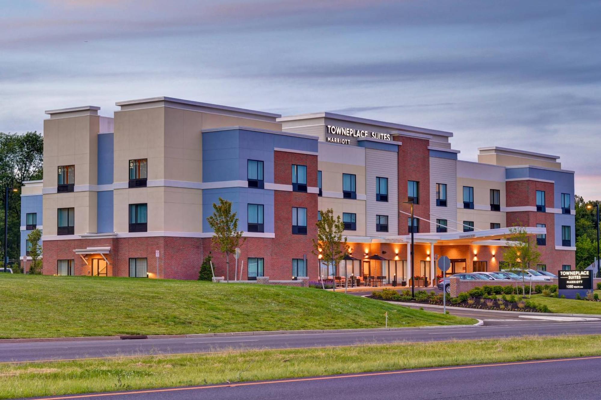Towneplace Suites By Marriott Bridgewater Branchburg Bagian luar foto